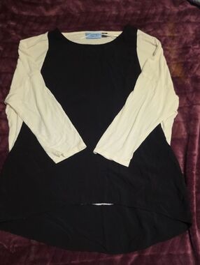 Cynthia Rowley Black Body with White Sleeves Top